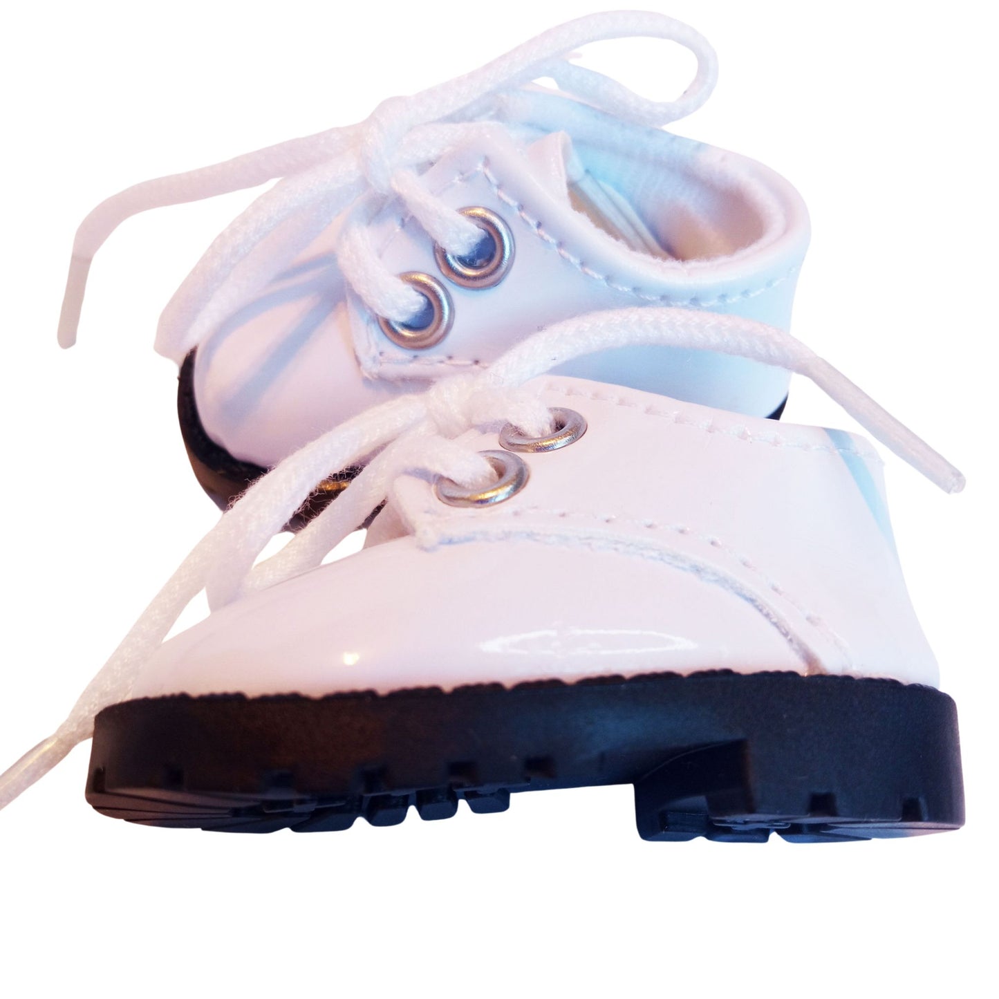In a lace-up shoes for Paola Reina, 32 cm, featuring a gloss finish, black soles. Size 5.5 cm x 2.8 cm.