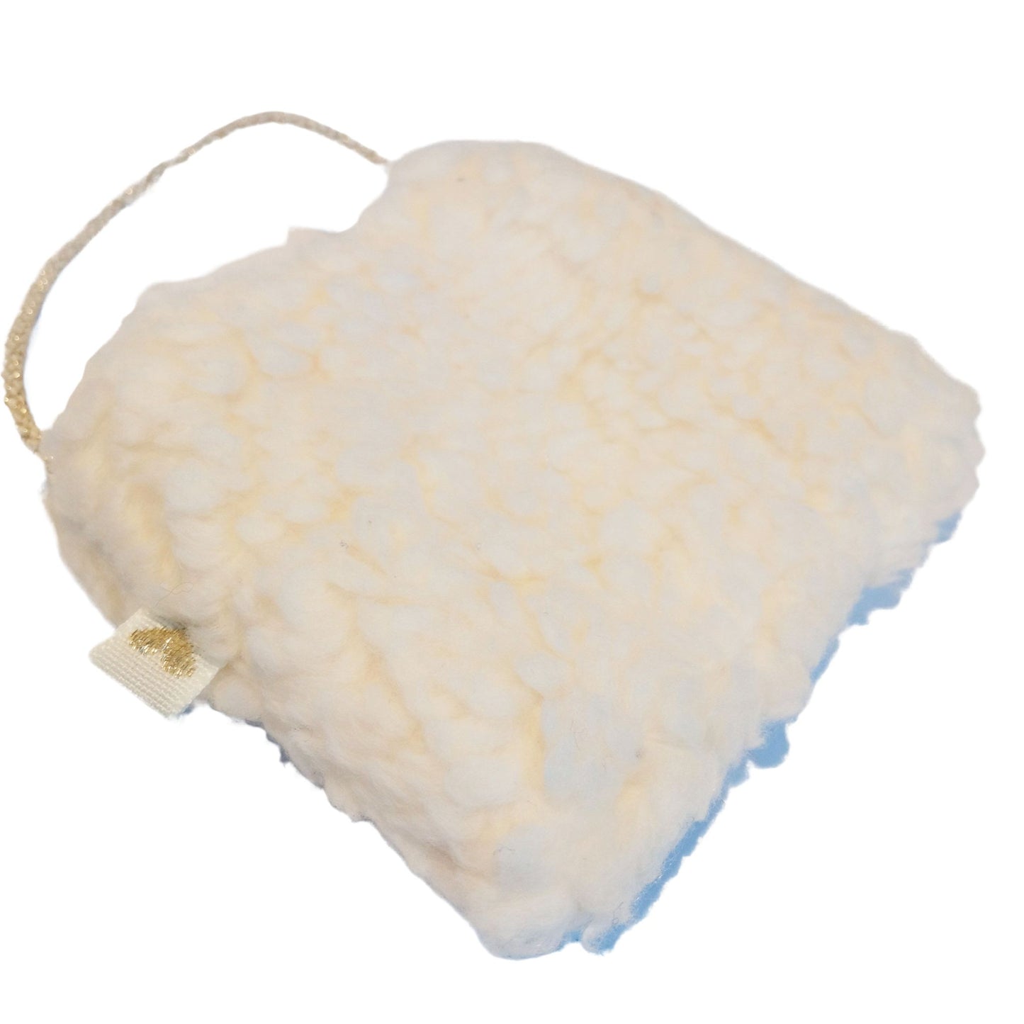 A soft and fluffy white sherpa handbag with a delicate gold strap, designed as a stylish accessory for Paola Reina 32 cm dolls.