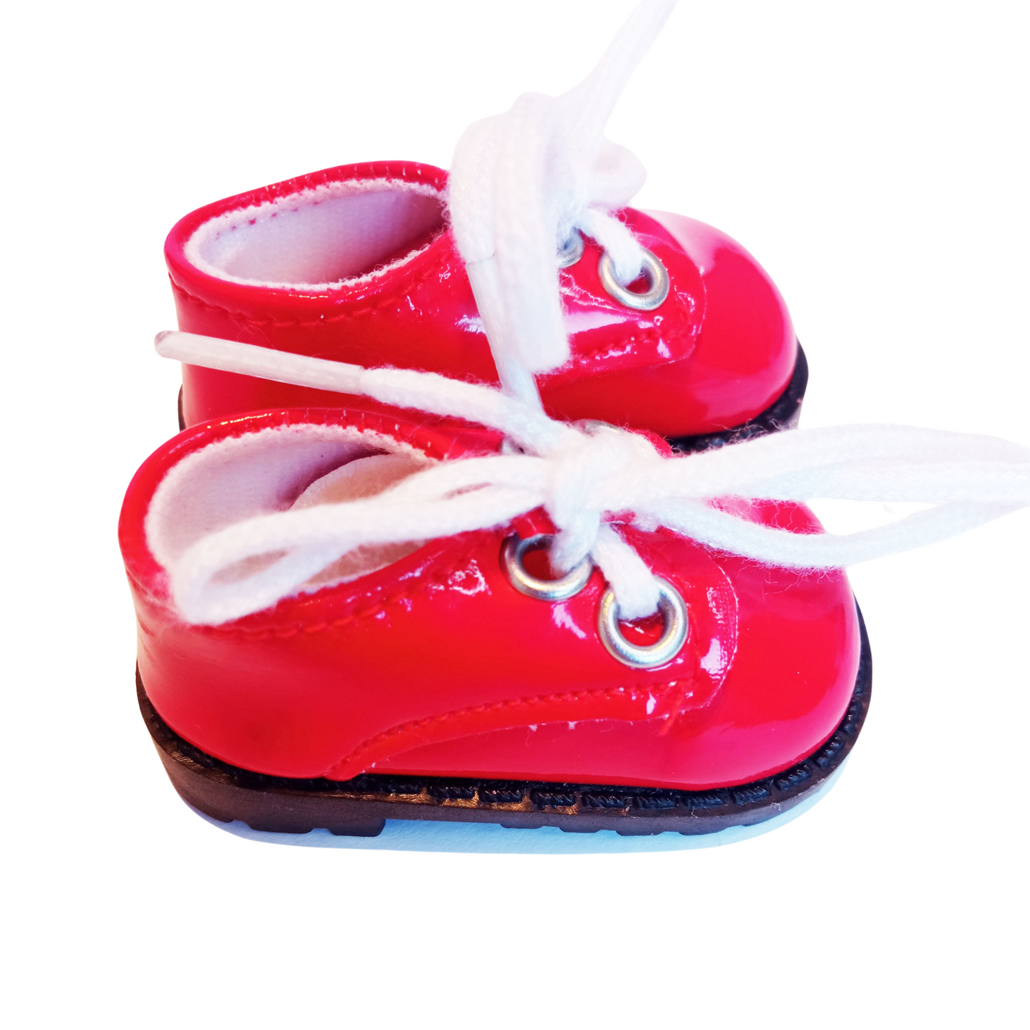 In a lace-up shoe for Paola Reina, 32 cm, featuring a gloss finish, black soles. Size 5.5 cm x 2.8 cm.