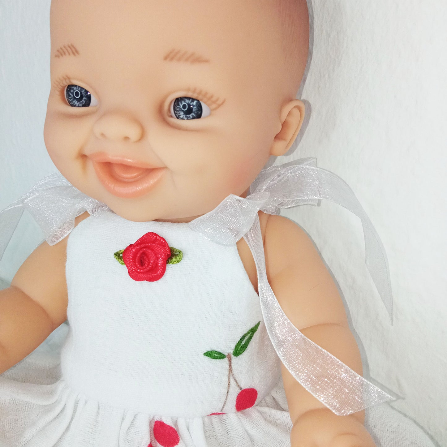 Handmade Doll Clothes: White Dress for 34 cm Baby Born Doll