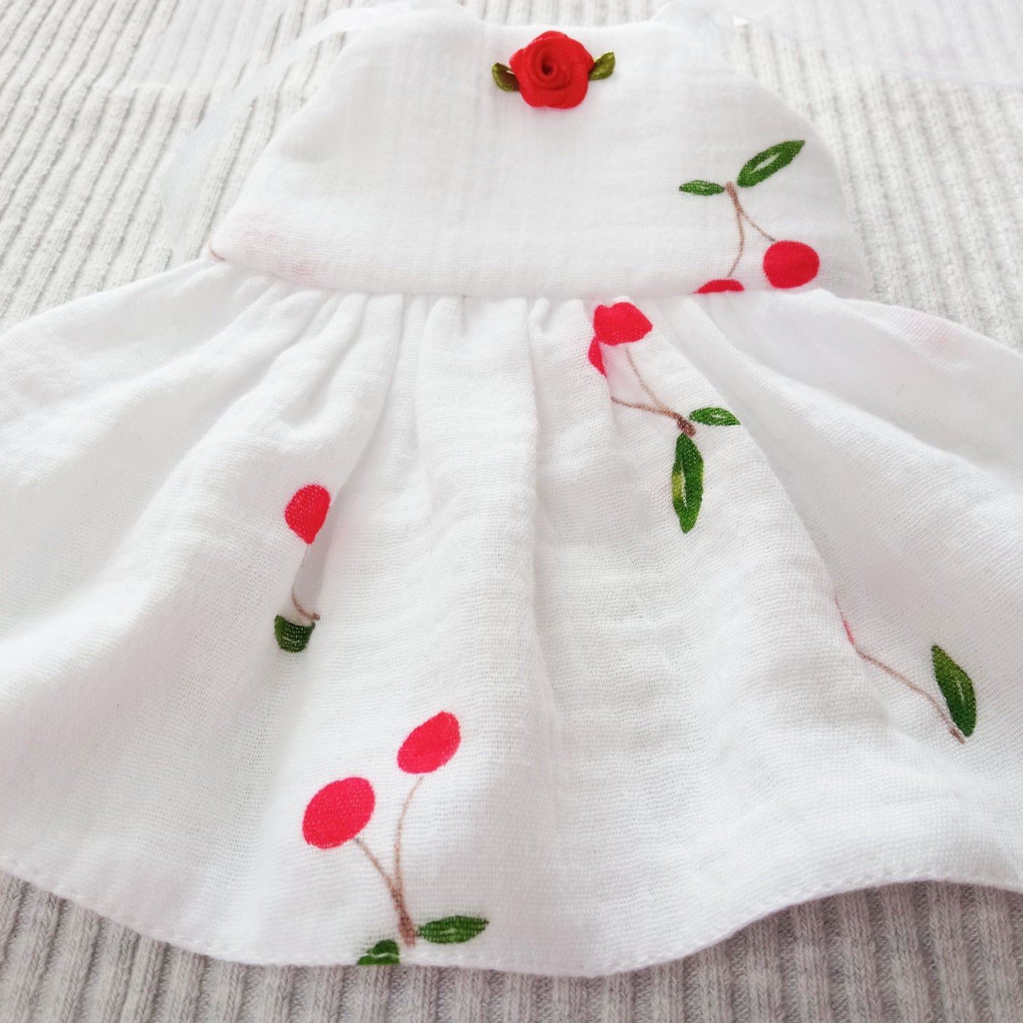 Handmade Doll Clothes: White Dress for 34 cm Baby Born Doll